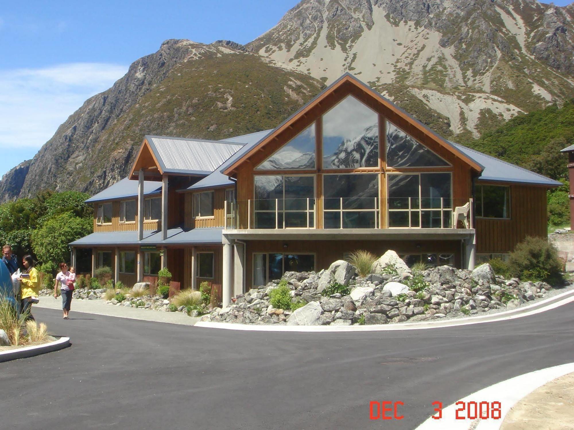 فيلا أوراكي ماونت كوك ألبين لودج Aoraki / Mount Cook المظهر الخارجي الصورة